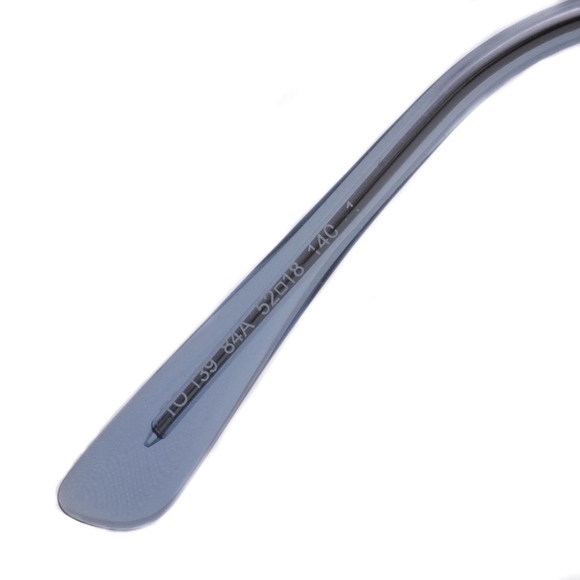 Tod’s TO 139 84A Women's Blue Sunglasses - Picture 2 of 3